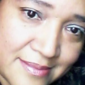 Meet your Posher, Ana